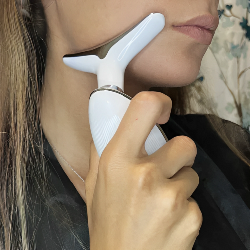 Facelift Light Massager